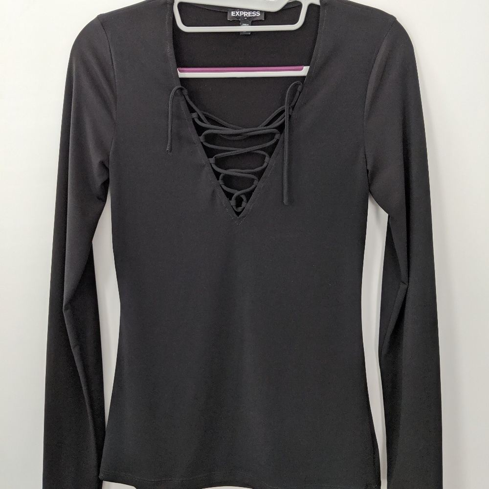 Express v neck long sleeve